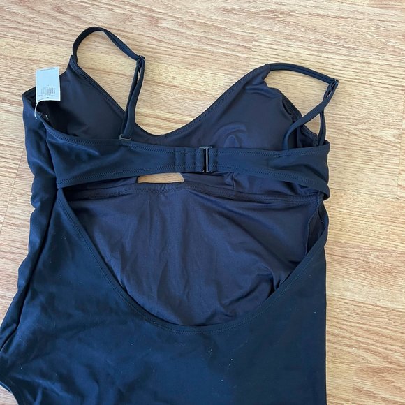 NWT Women's Swimsuit - Old Navy size Large - Picture 8 of 8